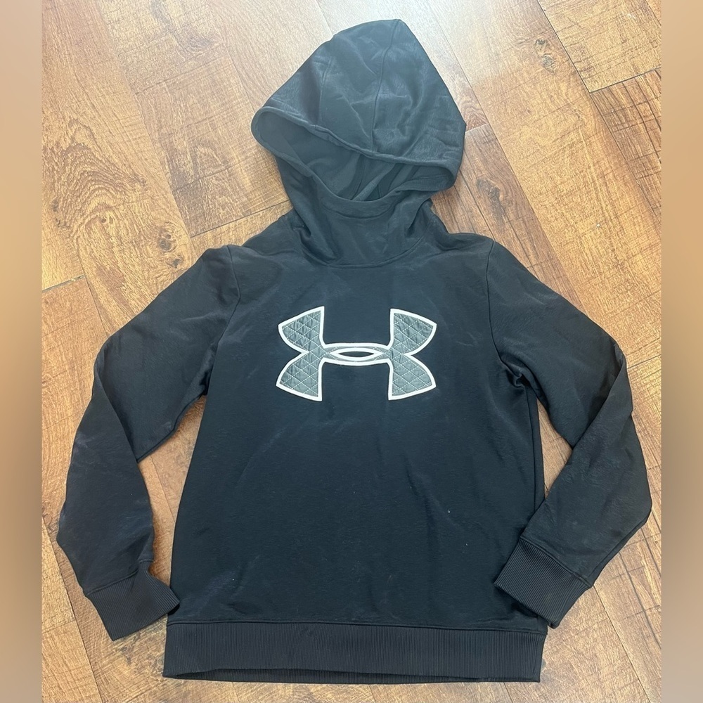 Under Armour Womens cold gear hoodie Sz small loose fit Sz small